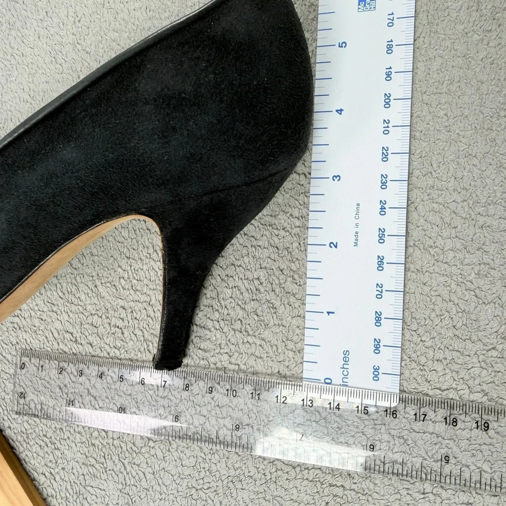 Manolo Blahnik Womens 38.5 Black Suede Leather Trim Pointed Toe Stiletto Pumps